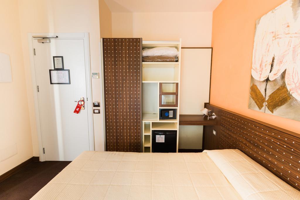 Ecohotel Roma Exterior photo